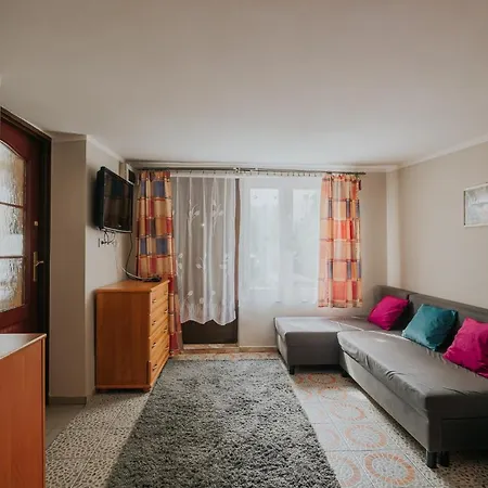 Tina Homestay Karwia