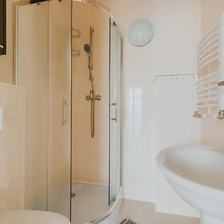 Kwatera prywatna Tina *