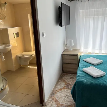 Tina Kwatera prywatna