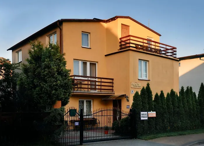 בית אירוח Tina